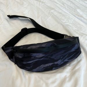victoria’s secret fanny pack